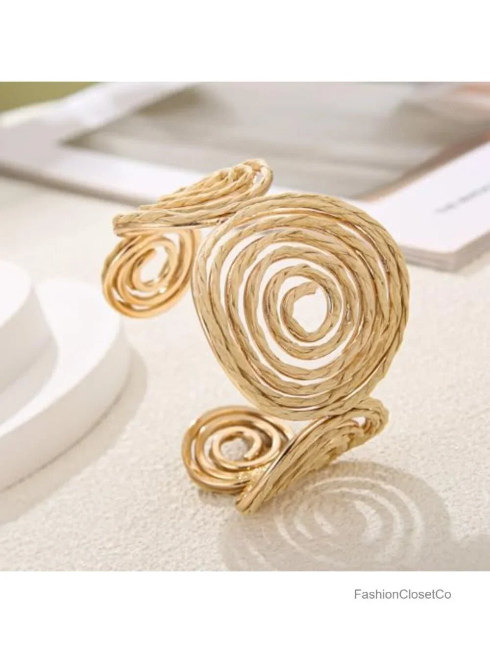 Handmade Raffia Spiral Cuff Bracelet Chunky Bangle Rattan Statement Bracelet